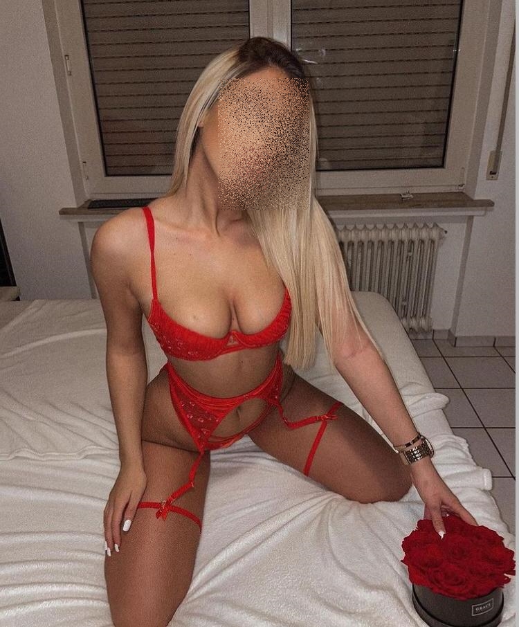 Kırmızı Jartiyerli Olan Diyarbakır Escort Bayanları | Diyarbakır Escort